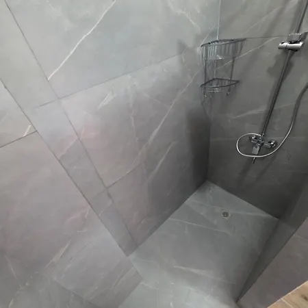 Town Centre בית הארחה