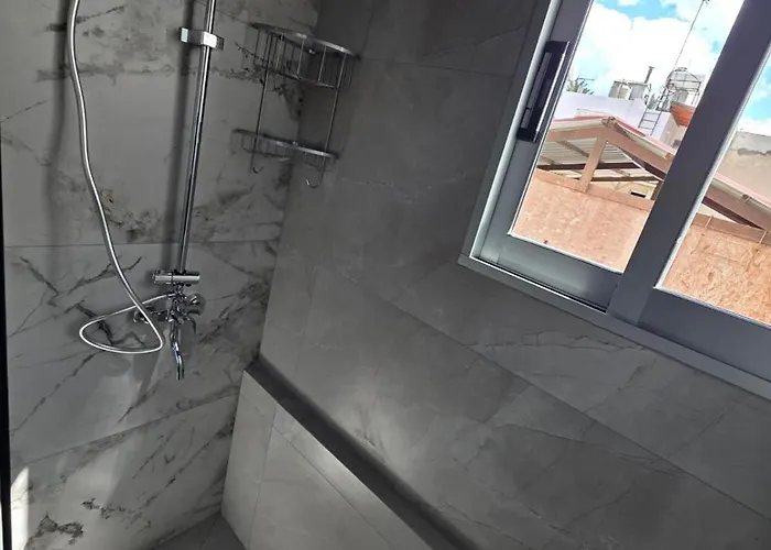 Konukevi Town Centre 2*