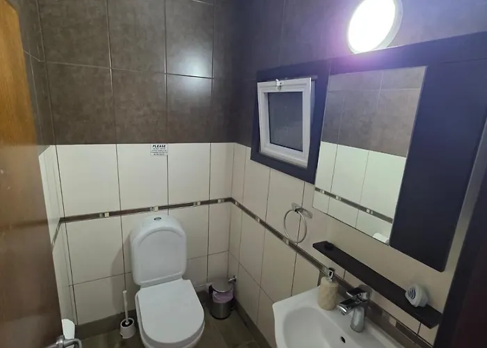 Town Centre Konukevi