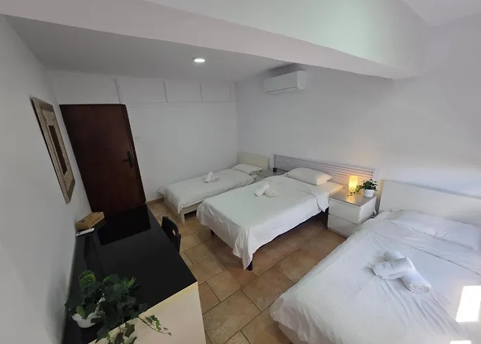 Guest house Town Centre 2*