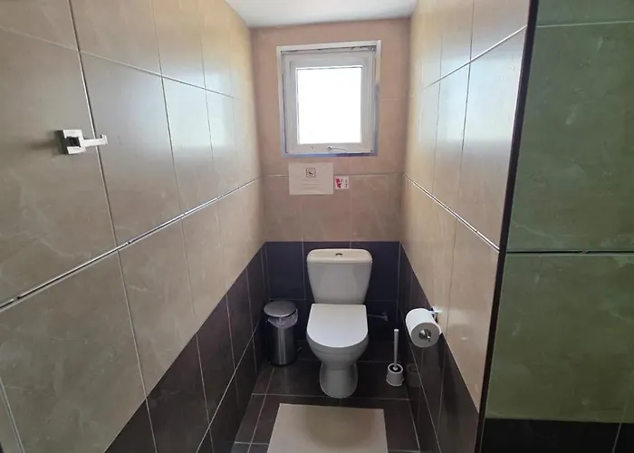 Town Centre Guest house 2*